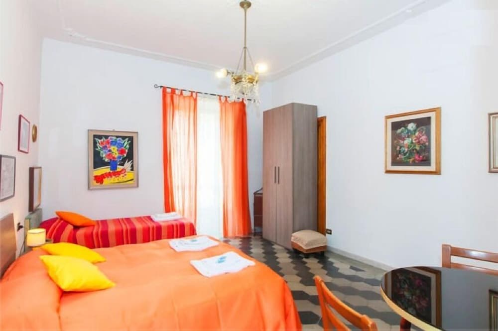 Triple Room photo 2