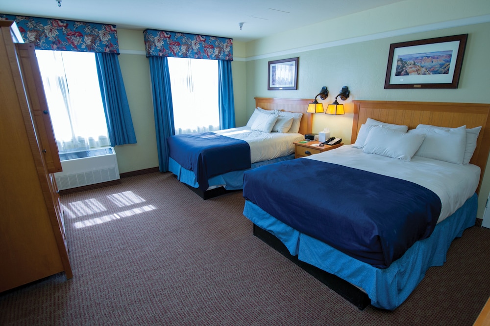 Deluxe Room, 2 Queen Beds photo 1