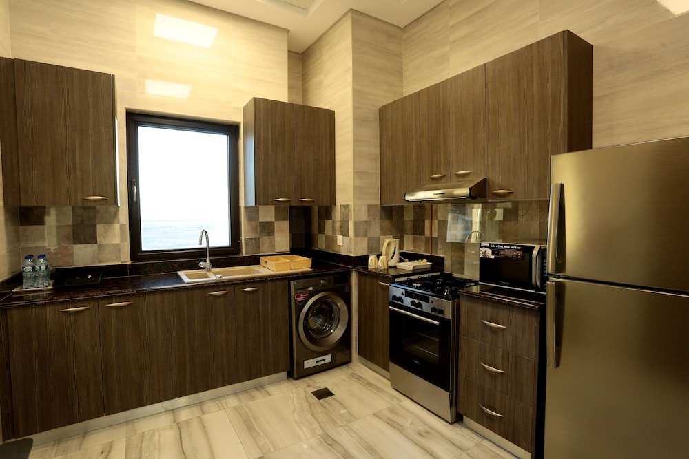 Deluxe Apartment photo 2