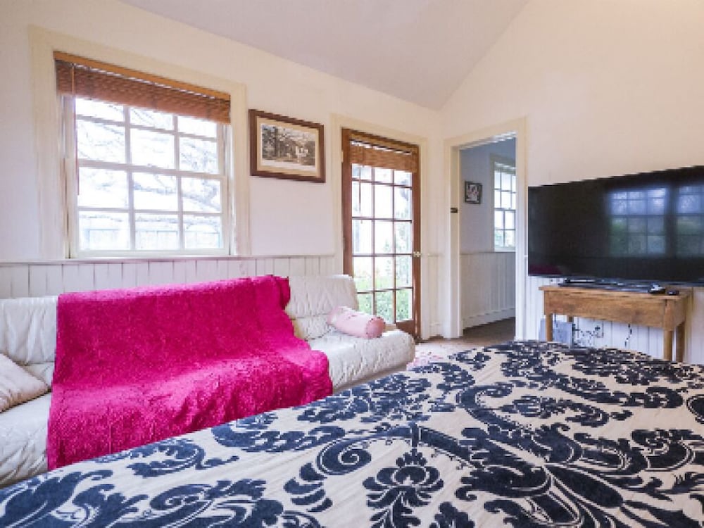 Standard Double Room, Ensuite, Courtyard View (The Brandywine Suite) photo 1