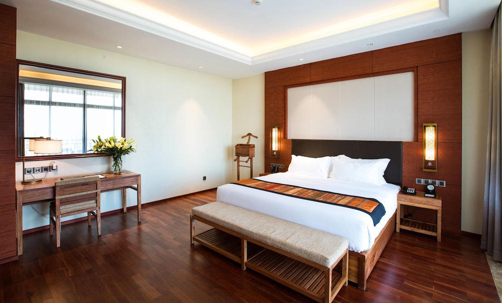 Executive Suite, 1 Bedroom, Balcony, River View photo 3