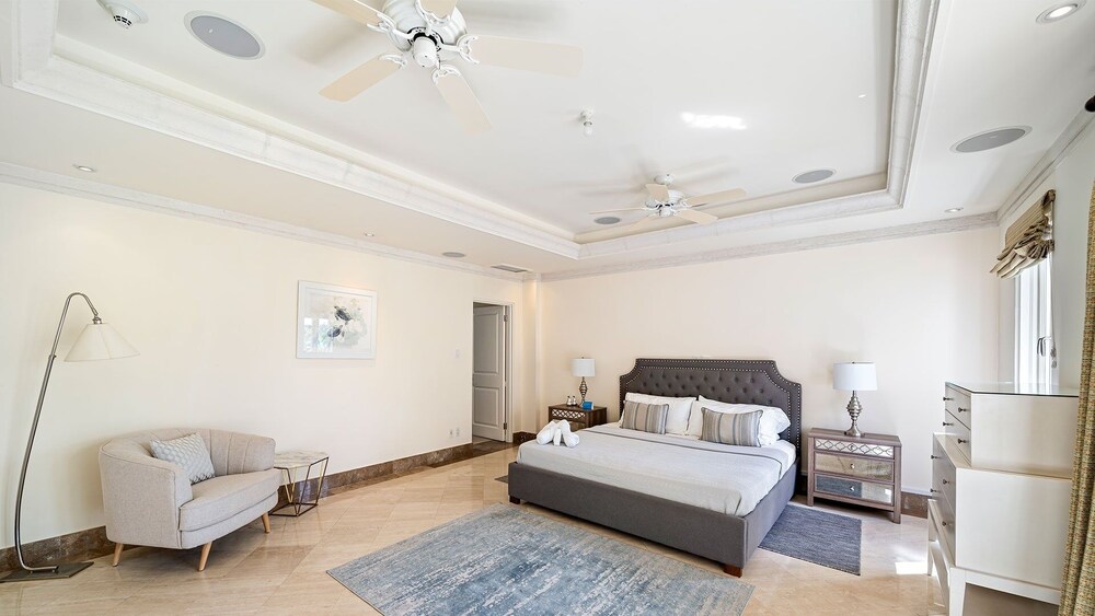 Villa, 5 Bedrooms photo 1