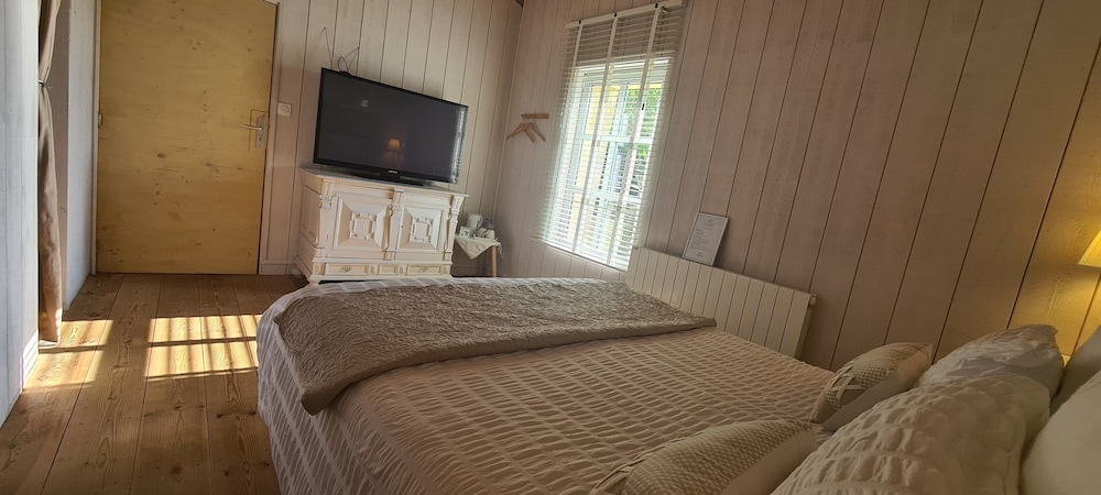 Comfort Double Room, Garden View (Chambre des Vignes ) - Photo 2