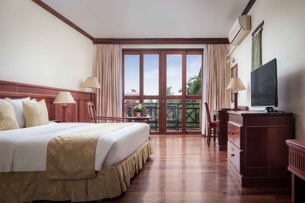 Deluxe Double Room - City View