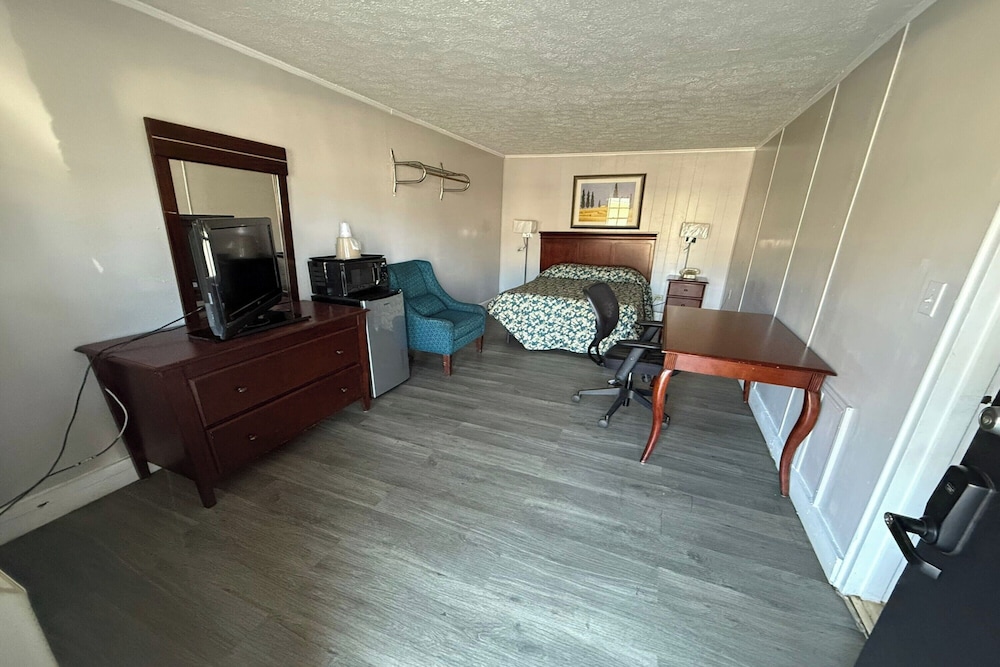 Single Room, 1 Twin Bed, Smoking photo 1