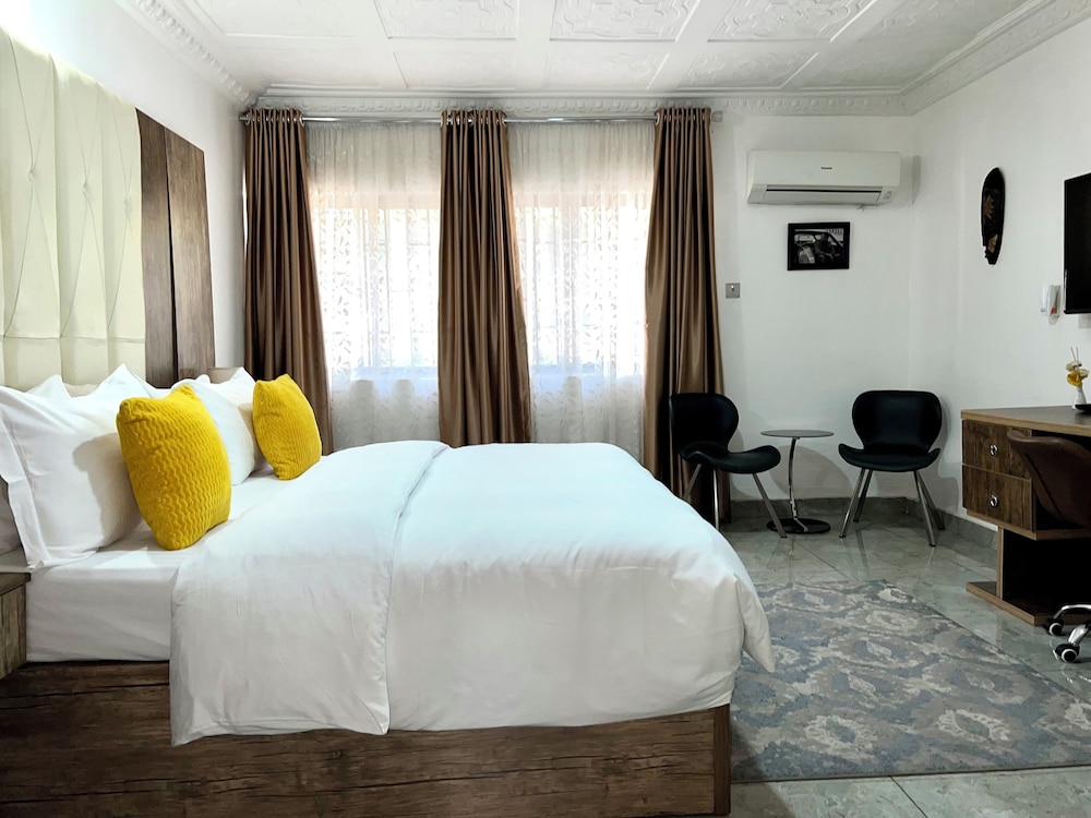 Classic Double Room