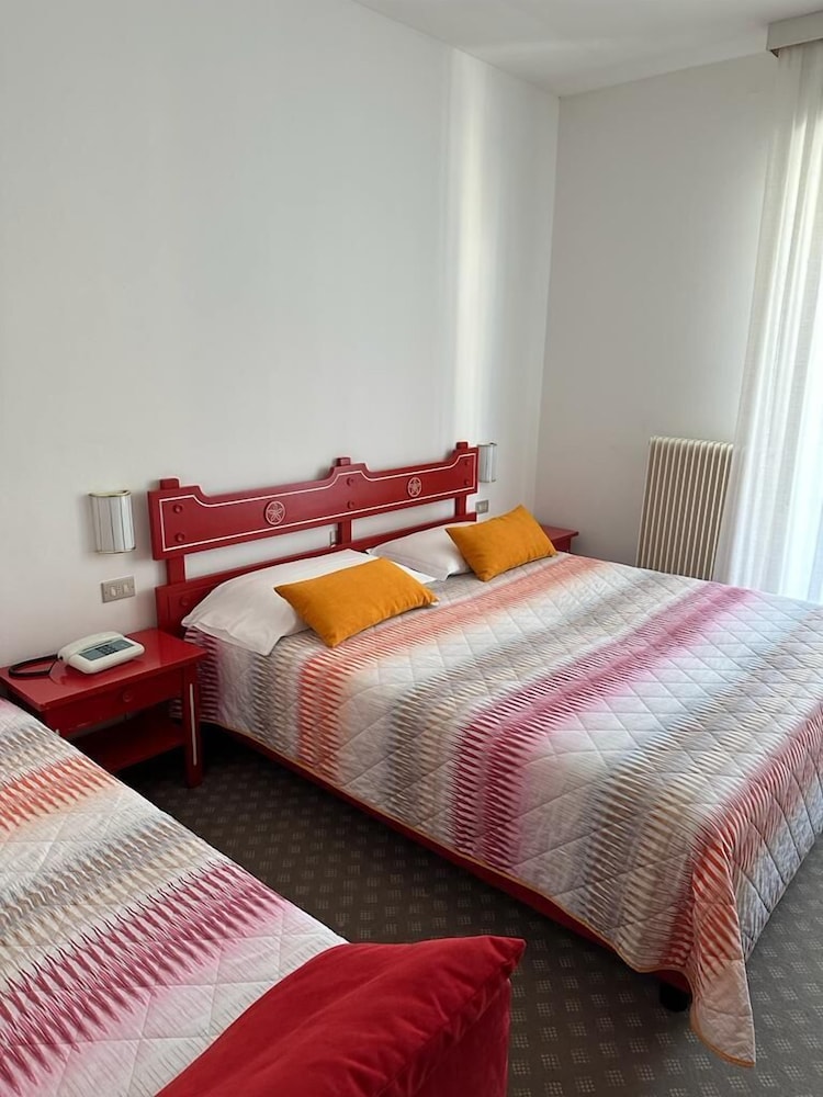 Family Double Or Twin Room