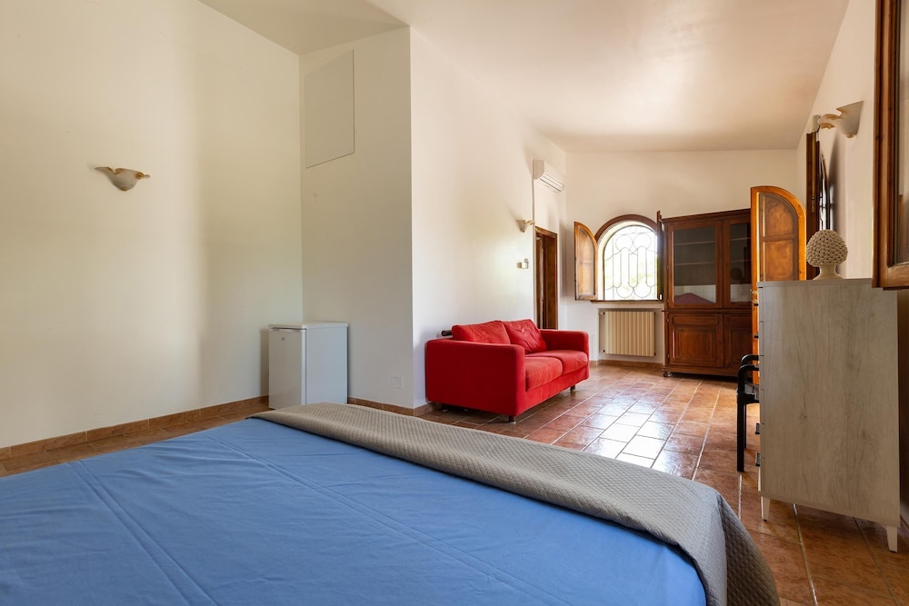Villa photo 2