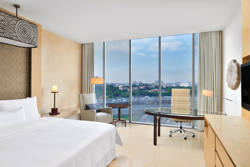 Room, 1 King Bed, City View photo 1