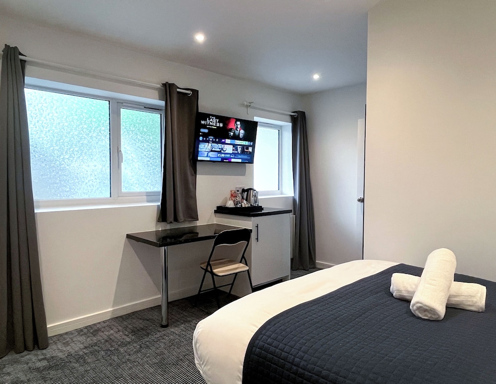 Senior Room, 1 Double Bed, Mobility Accessible, Air conditioning photo 1