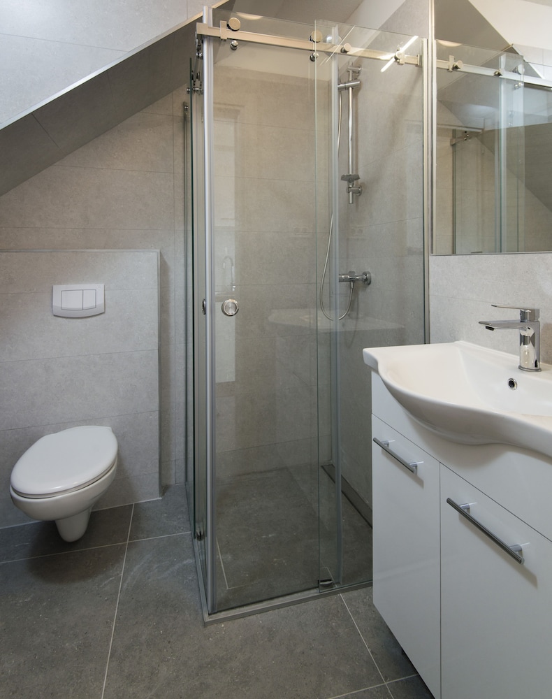Apartment, Ground Floor - Photo 8