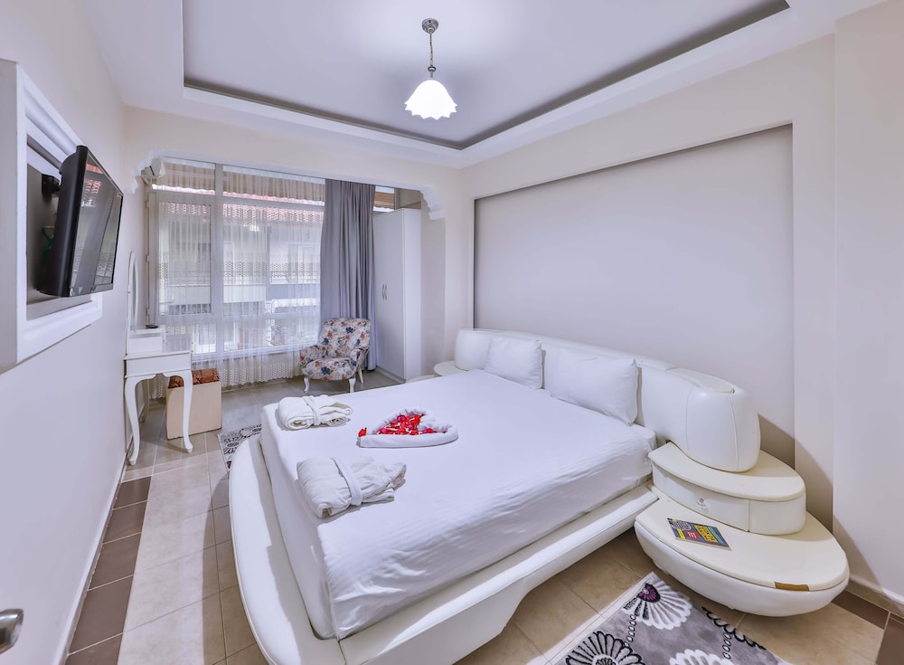 Villa, 2 Bedrooms, Sauna, Garden View photo 2