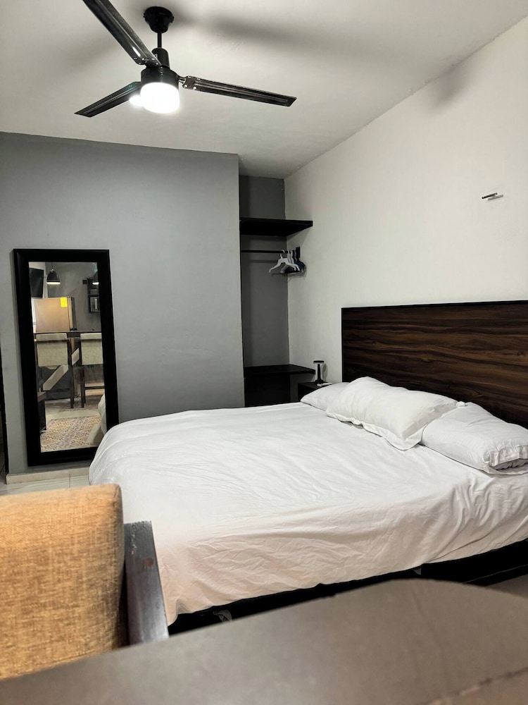 Superior Apartment, 1 King Bed photo 3