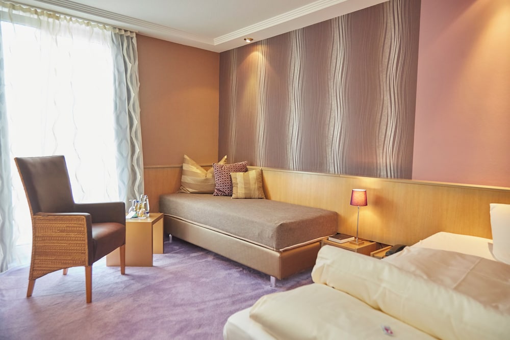 Business Single Room, 1 Twin Bed photo 2