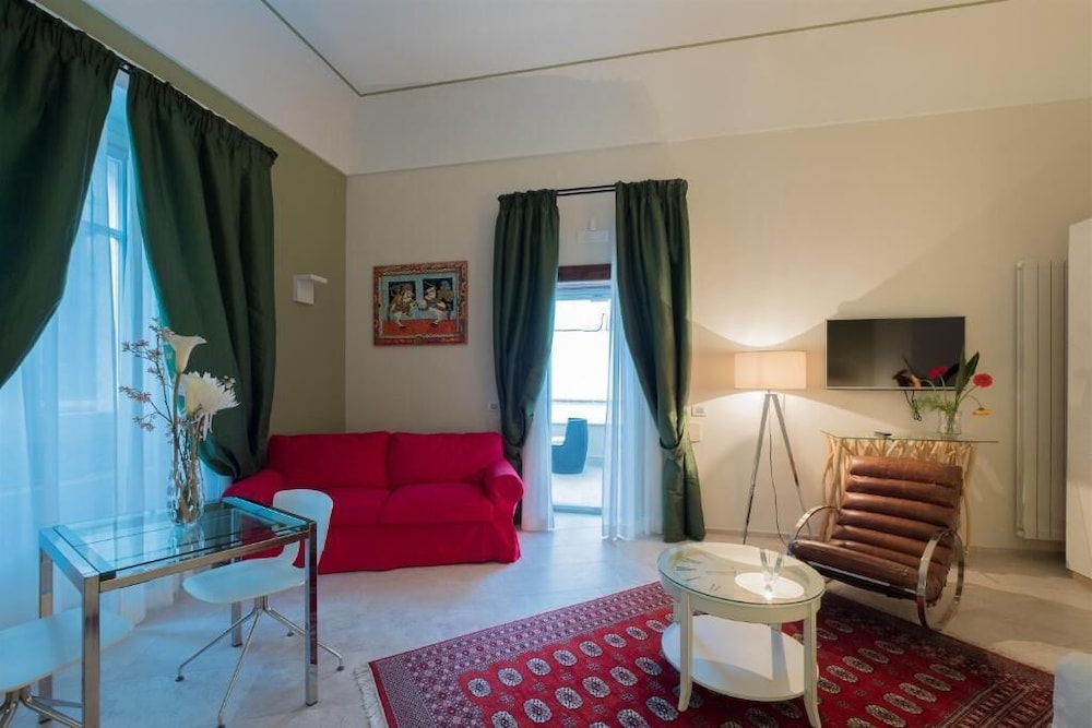 Exclusive Suite photo 2