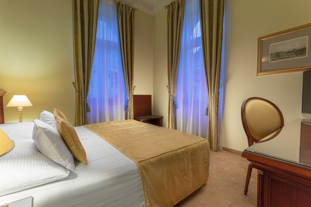 Superior Double Room - Photo 1