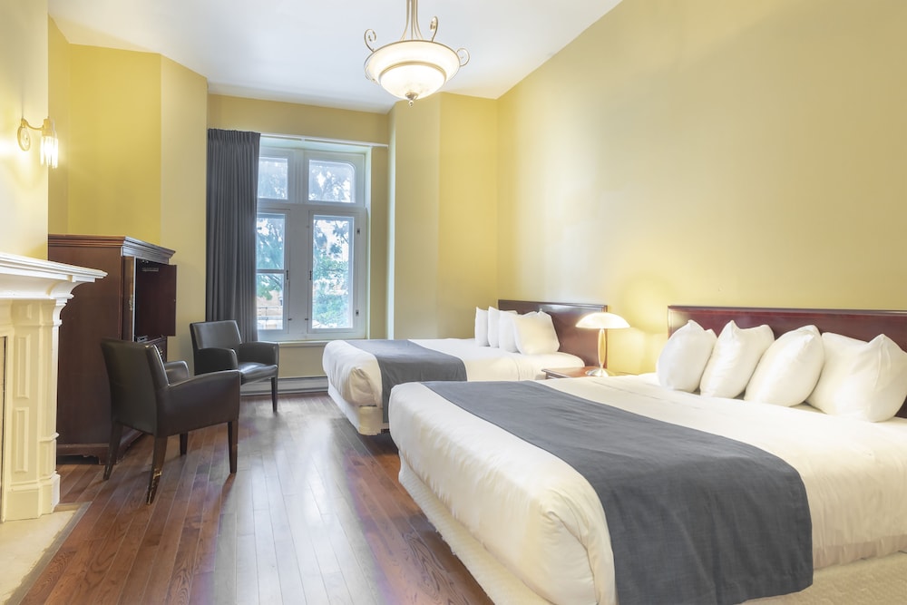 Classic Room, 2 Double Beds - Photo 1