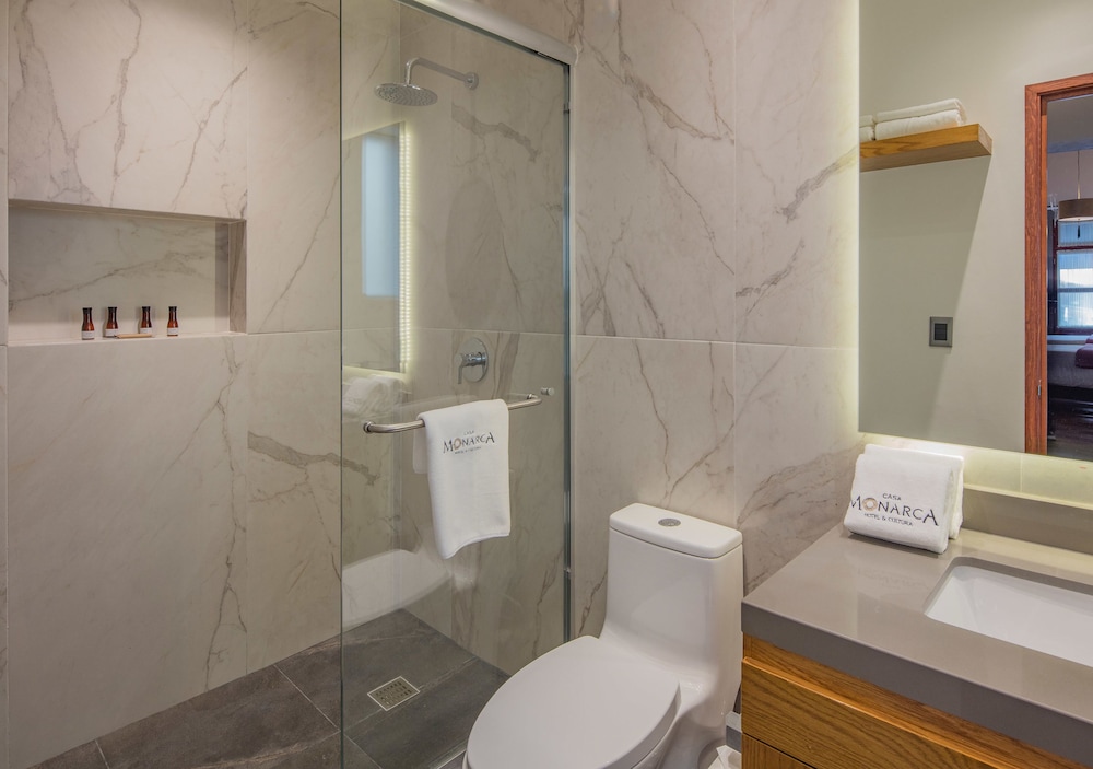 Family Suite, 2 Double Beds, Non Smoking, City View photo 2
