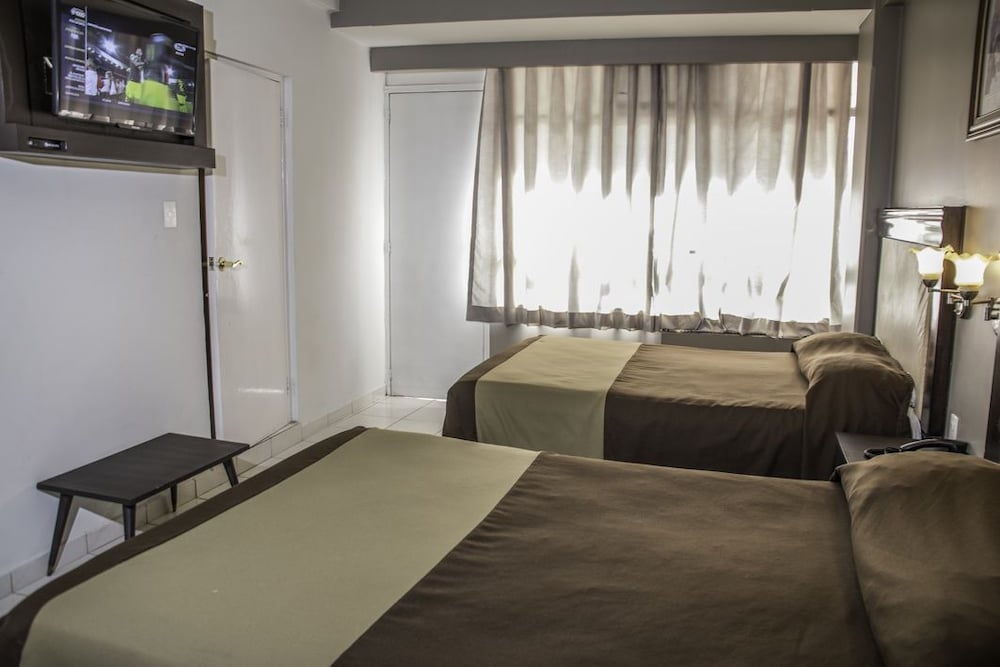 Double Room, 2 Double Beds photo 3