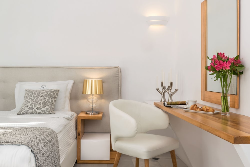 Standard Room - Photo 1