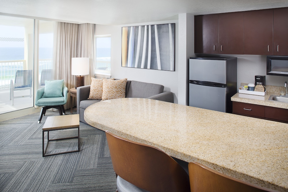 Suite, Multiple Beds, Balcony (View) - Photo 4