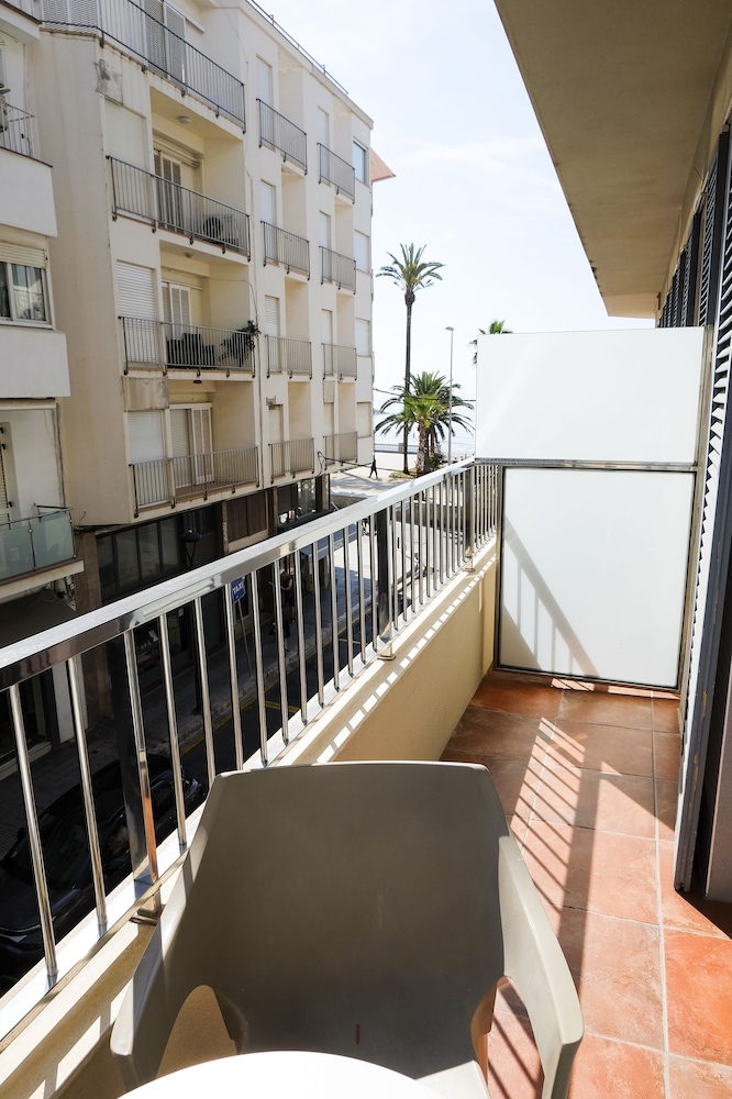 Standard Double Room, Balcony - Photo 9