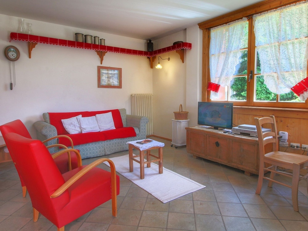 Comfort Cottage, 3 Bedrooms photo 2