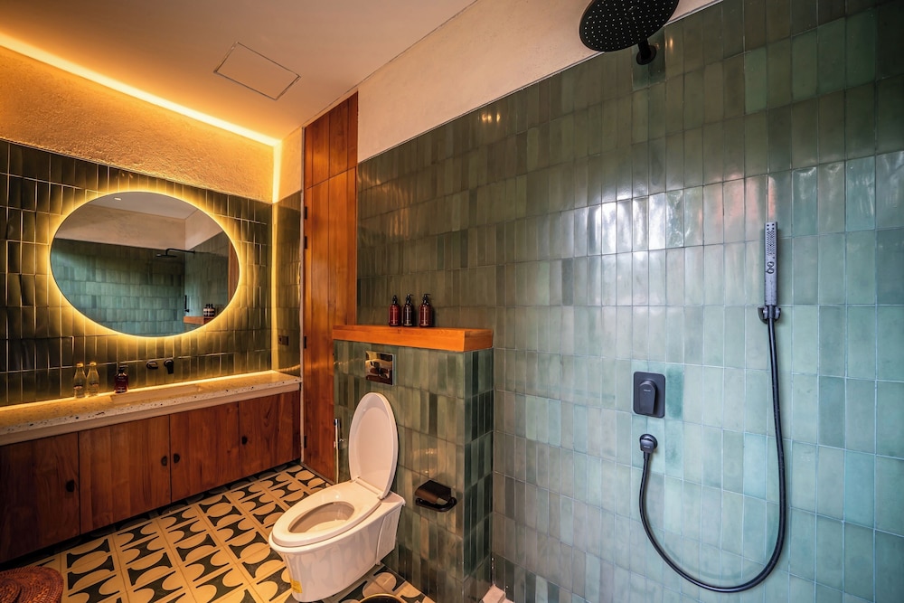 Luxury Villa, 2 Bedrooms photo 2
