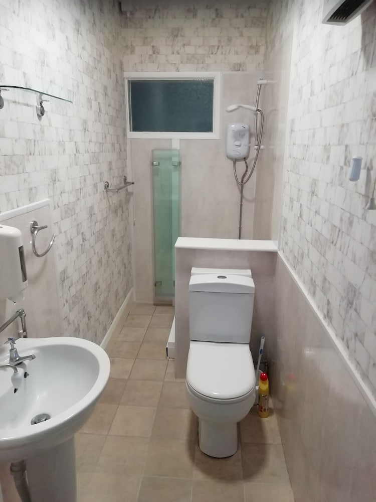 Studio, Private Bathroom photo 1