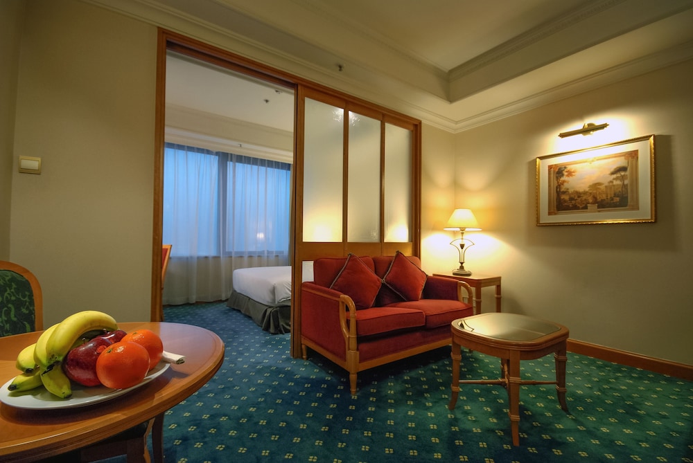 Superior Double Suite photo 2