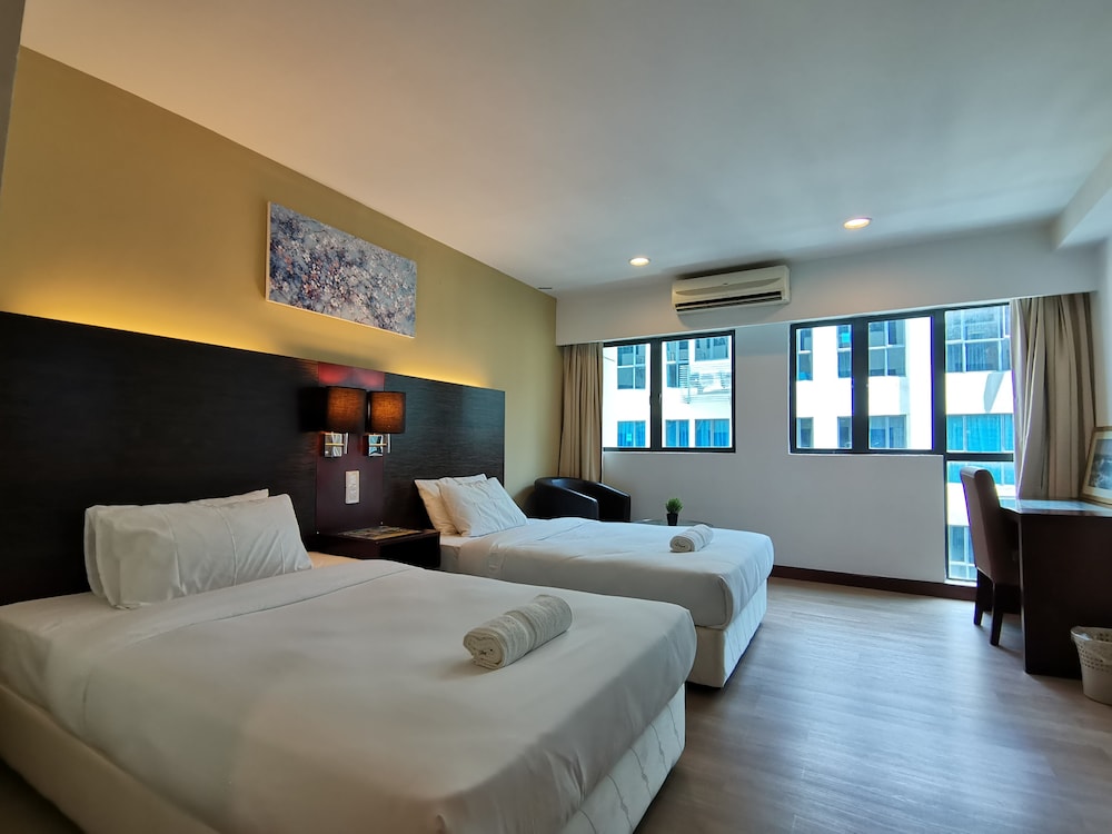 Standard Apartment (Violet)
