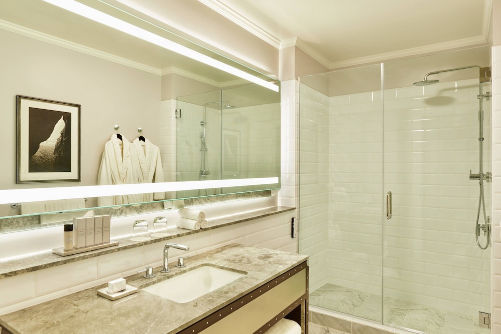 Junior Studio Suite, 1 Bedroom - Photo 5