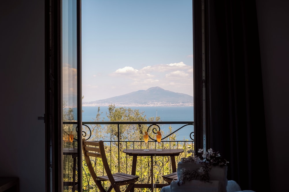 Comfort Room, Sea View