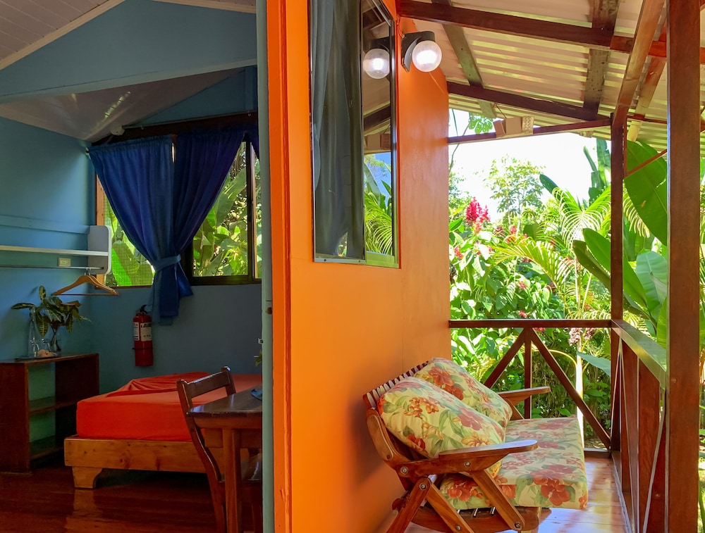Triple Room, Mountain View photo 3