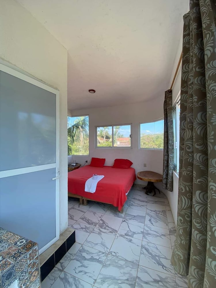Deluxe Single Room photo 1