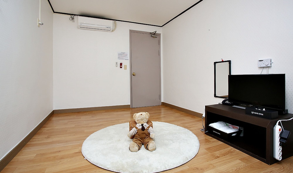 Standard Room (Ondol) photo 3