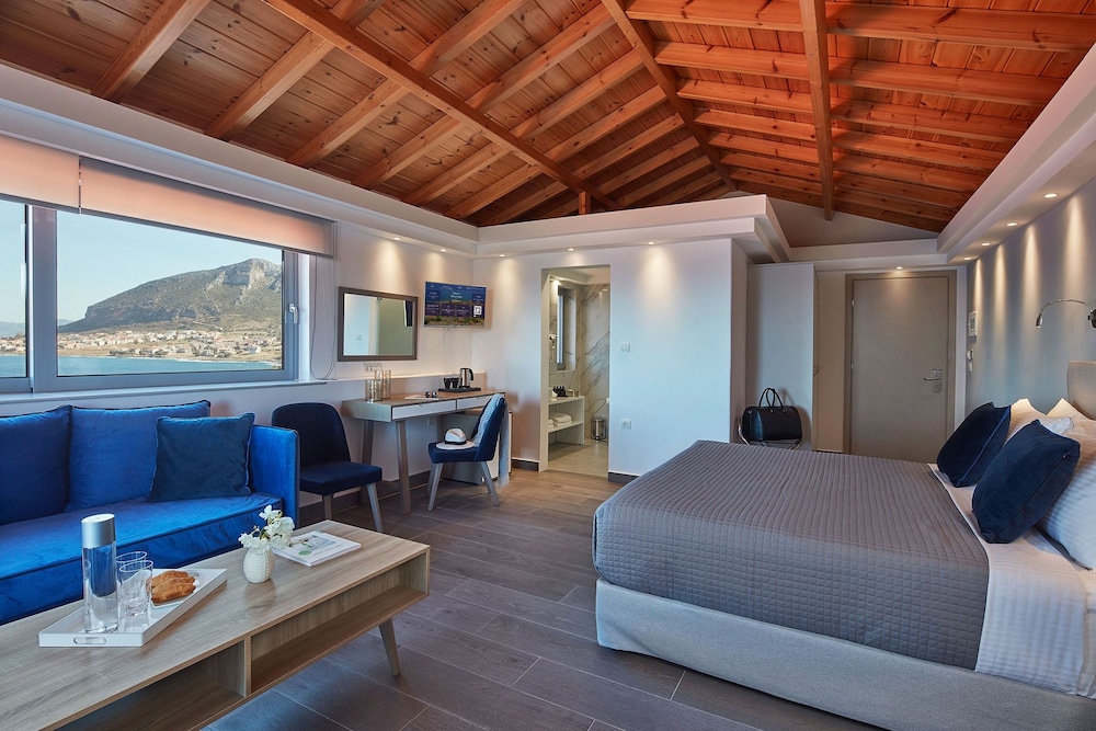 Signature Suite, Sea View photo 2