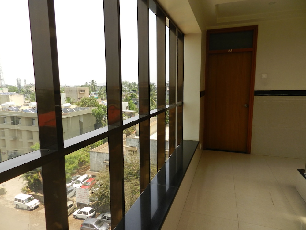 Executive Room Non AC photo 3