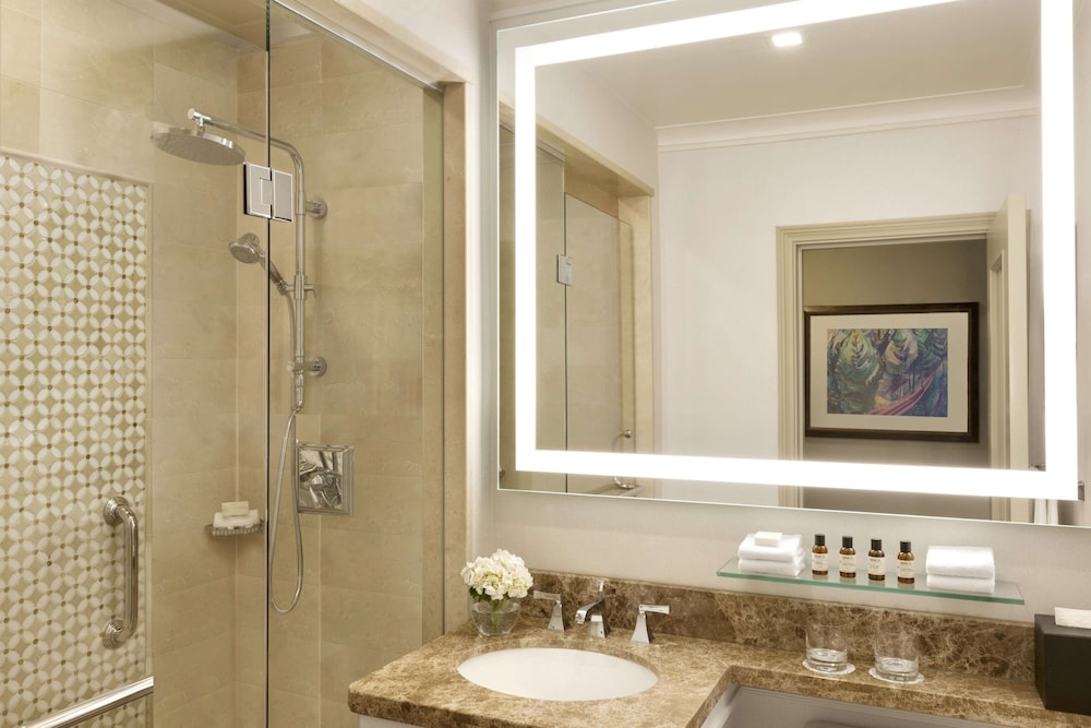 Signature Room, 1 Queen Bed