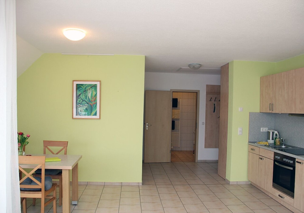 Apartment (#1) - Photo 3