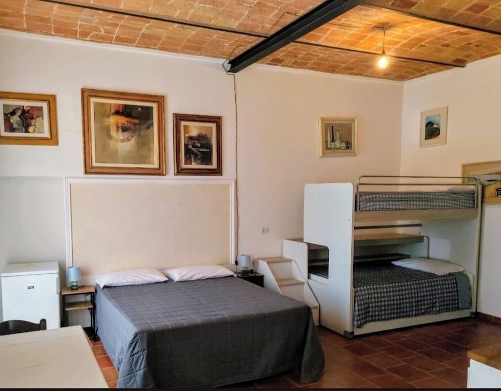 Family Quadruple Room, Garden View - Photo 1
