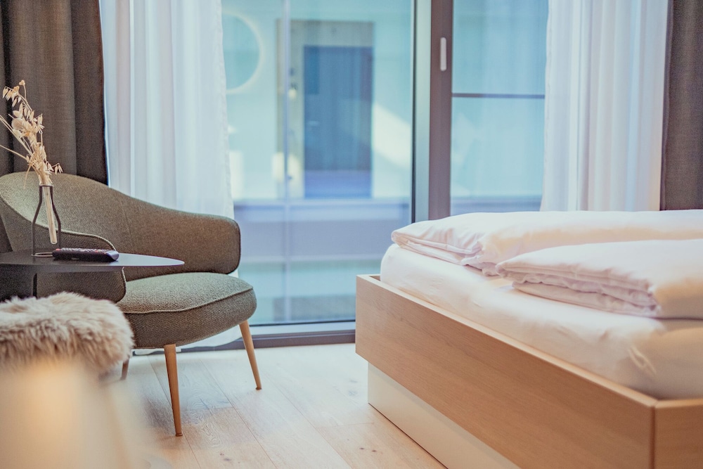 Basic Double Room