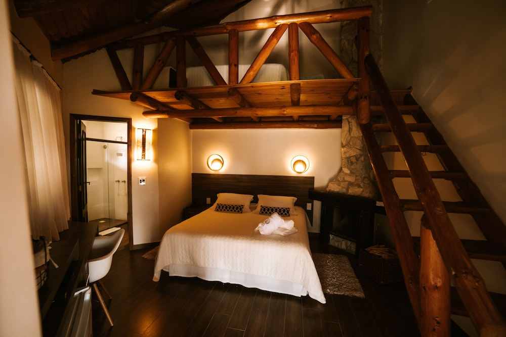 Standard Chalet photo 2