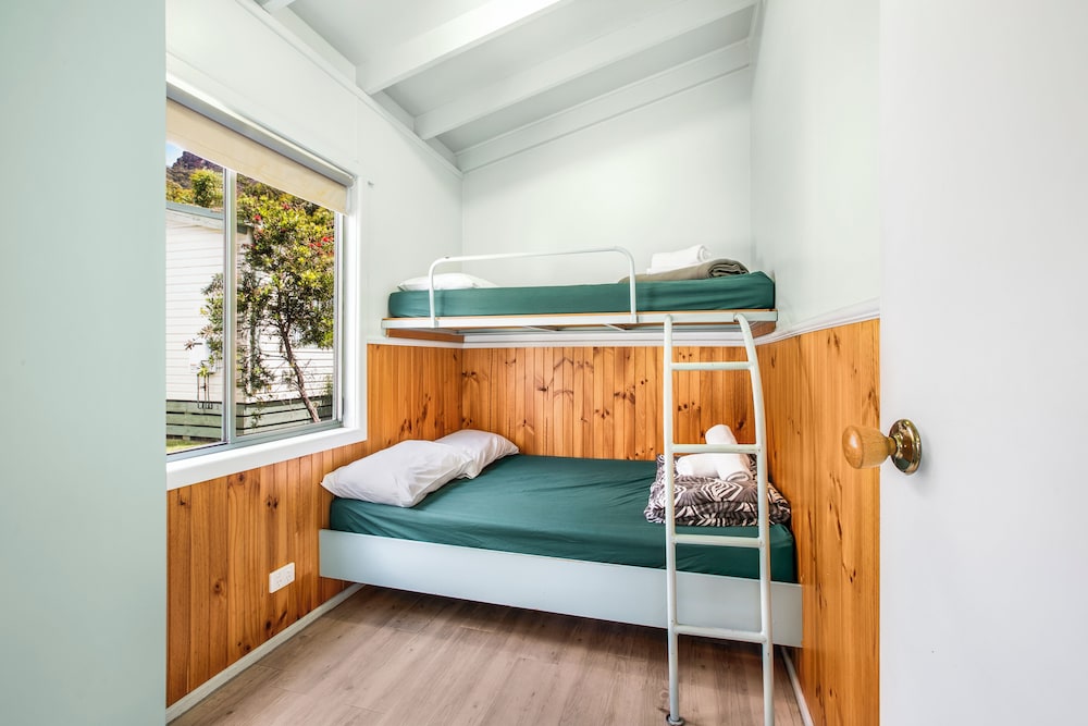 Deluxe Two Bedroom Cabin photo 1