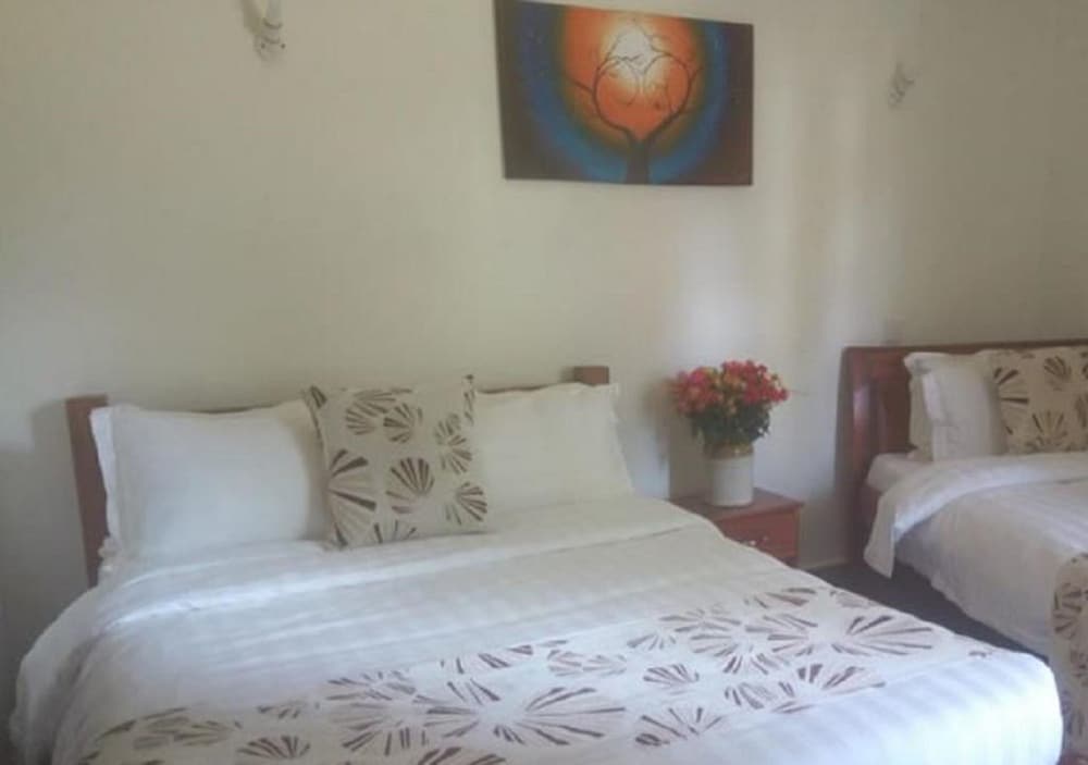 Triple Room, Multiple Beds, Non Smoking photo 1