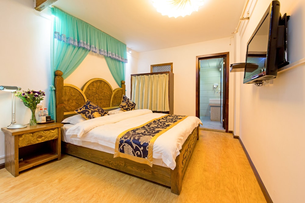 Sunny Room