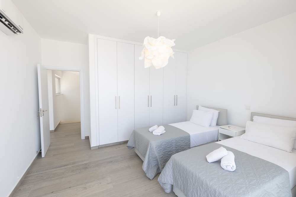 Villa, 4 Bedrooms, Private Pool, Garden View