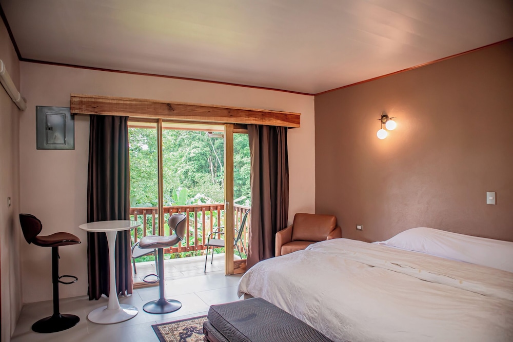 Superior Double Room, 1 Queen Bed photo 1