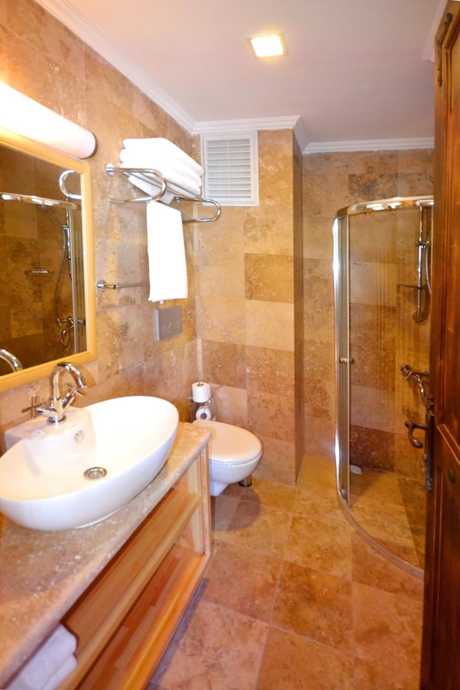 Duplex photo 2