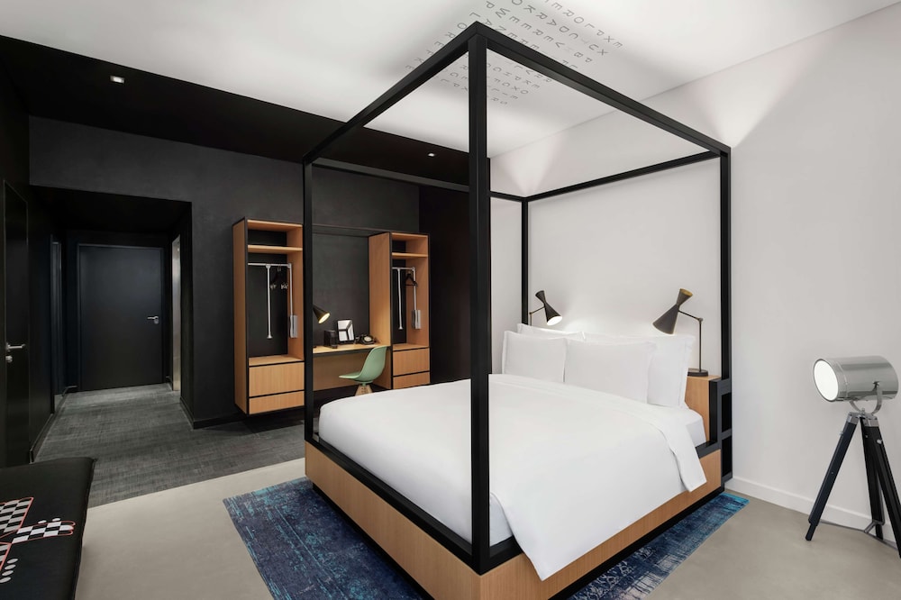 Standard Room, 1 King Bed, Accessible